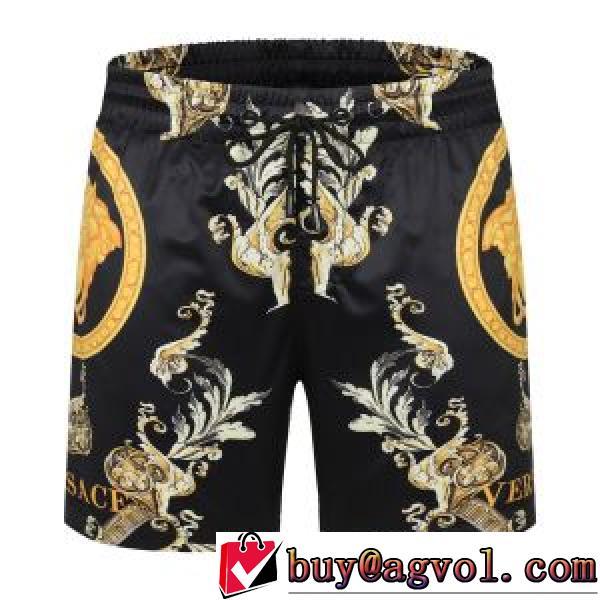 VERSACEブランドスーパーコピー 窮屈感はゼロ  ビーチパンツ  2026春夏 ヴェルサーチVERSACE めちゃくちゃお得