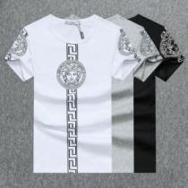 半袖シャツ  ヴェルサーチVERSACE  ムダな装飾を排したデザイン  2026春夏  VERSACE偽物ブランド  3色可選