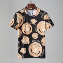大人気☆NEW!!  VERSACEブランド コピー  半袖シャツ  2026春夏  ヴェルサーチVERSACE