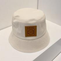 首胸ロゴ  3色可選  ロエベ LOEWE  2026春夏  LOEWEスーパーコピー   帽子/キャップ