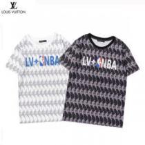 注目のアイテム 2026春夏 2色可選 半袖Tシャツ ルイ ヴィトン LOUIS VUITTON LOUIS VUITTON偽物ブランド
