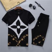 ルイ ヴィトン LOUIS VUITTON 2色可選 【激安】 LOUIS VUITTONブランドスーパーコピー 2026春夏 半袖Tシャツ 上下セット