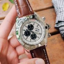 ブライトリングブランド 偽物 通販 実用性に溢れるアイテム BREITLING 2026春夏 メンズ 腕時計 5色可選  43x11mm 時間を正確に計る 輸入クロノグラフ&nbsp;クオーツ.202.