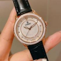 2026春夏 ブランドスーパーコピー 女性用腕時計 洗練を十分に演出する 5色可選 	 3針クロノグラフ 日付表示 サファイヤクリスタル風防.200.