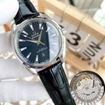 オメガ OMEGAコピーブランド ステンレス 今からの季節にピッタリ！ 2026春夏 メンズ 腕時計 多色選択可 40*13mm 機械式（自動巻き）ムーブメント.194.