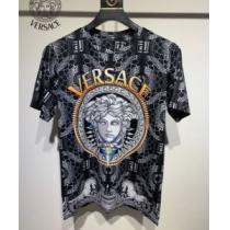 2026春夏 デザイン性の高い VERSACEスーパーコピー 代引 半袖Tシャツ ヴェルサーチVERSACE