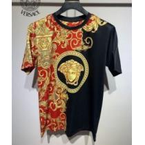 ファッション 人気 VERSACEスーパーコピー 半袖Tシャツ ヴェルサーチVERSACE 2026春夏