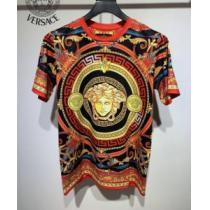 おすすめ/オススメ ヴェルサーチVERSACE 2026春夏 VERSACEコピー ブランド 半袖Tシャツ