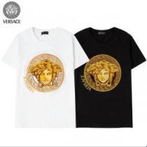 2026春夏 半袖Tシャツ 2色可選 VERSACEスーパーコピー 激安 大人のおしゃれに ヴェルサーチVERSACE