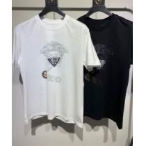 VERSACEブランドコピー 2色可選 ヴェルサーチVERSACE 半袖Tシャツ 売れ筋のいい 2026春夏