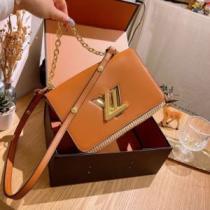 ルイ ヴィトン LOUIS VUITTON 2026春夏 LOUIS VUITTONブランド コピー 3色可選 斜め掛けバッグ ショルダーバッグ ハンドバッグ 希少   .49..49..49.