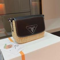 ショルダーバッグ ハンドバッグ 2026春夏 3色可選 PRADAスーパーコピー 激安 プラダ PRADA.68.