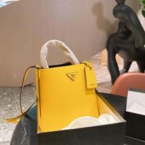 抜群の雰囲気が作れる! プラダ PRADA 2026春夏 PRADAコピーブランド ハンドバッグ ショルダーバッグ 斜め掛けバッグ.68.
