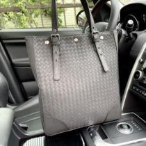 BOTTEGA VENETAコピーブランド 格安！2026春夏 ハンドバッグ  ボッテガ ブランド BOTTEGA VENETA 収納力のよい.61.