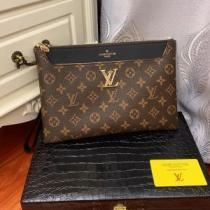 LOUIS VUITTONコピーブランド 2026春夏 ポーチ 爆買いセール 大容量 個性派 ルイ ヴィトン LOUIS VUITTON 4色可選.45.