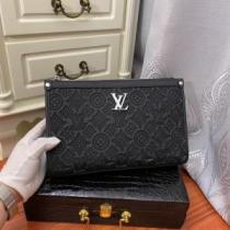 LOUIS VUITTONスーパーコピー 代引 2026春夏 ルイ ヴィトン LOUIS VUITTON 首胸ロゴ チェーンウオレットポーチ.45.