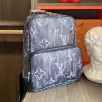 ルイ ヴィトン LOUIS VUITTON 上質 大人気！リュック、バックパック LOUIS VUITTONブランドコピー 2026春夏 旅行用バッグ / キャリーバッグ.45.