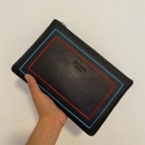 PRADAブランド コピー プラダ PRADA 2026春夏 ポーチ 大人のアイテム 巾着 希少.57.