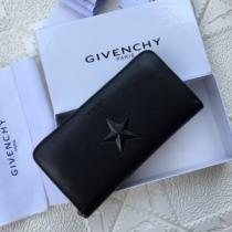 GIVENCHYスーパーコピー 2026春夏 大人のアイテム チェーンウオレット 高級感溢れるデザイン 紙幣入れ 二つ折り財布 ジバンシー GIVENCHY .173.