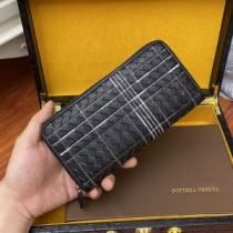 ボッテガ ブランド BOTTEGA VENETA 2026春夏 売れ筋！二つ折り財布 チェーンウオレット コインケース BOTTEGA VENETAコピー.163.