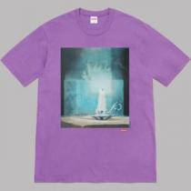 シュプリーム supreme 21SS Fuck Tee 半袖Tシャツ 男女兼用 芸能人に愛用者続出 SUPREMEコピー 2色可選 汚い言葉ろうそくの煙キャンドルの光油絵半袖男女Tシャツ