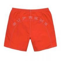 2026春夏 洗練を十分に演出する シュプリーム Supreme Arc Logo Water Short シュプリームコピー 入手困難！ ブランド 丸みロゴ刺繍ロゴナイロンパンツ