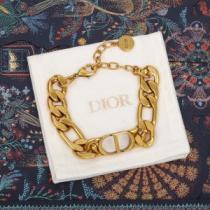 ディオール DIOR 高級感を引き立てる 2026春夏 愛らしさ抜群！ブレスレット DIORスーパーコピー .222.