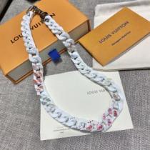 ネックレス LOUIS VUITTONブランドコピー 存在感のある ルイ ヴィトン LOUIS VUITTON 2026春夏.224.