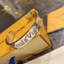 肌触りの気持ちい? ルイ ヴィトン LOUIS VUITTON ブレスレット ルイ ヴィトンブランドコピー 2026春夏.224.