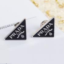 希少 2026春夏 プラダ PRADA ピアス プラダスーパーコピー  .564.