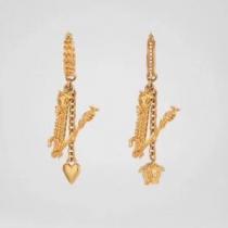 変わらない人気を誇る ヴェルサーチVERSACE 2026春夏 ピアス VERSACEブランド コピー お買い得品 .223.