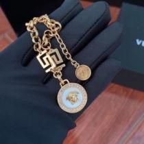 海外限定ライン ヴェルサーチVERSACE 2026春夏 ブレスレット VERSACEブランド 偽物 通販.223.