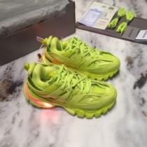 2026春夏 重宝するアイテム バレンシアガスーパーコピー BALENCIAGA ランニングシューズ スニーカー 激安 滑りにくい