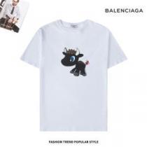 売れ筋のいい 2026春夏 BALENCIAGA バレンシアガ 4色可選 BALENCIAGAスーパーコピー 激安 半袖Tシャツ ラックスした雰囲気