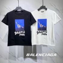 入手困難！2025春夏 バレンシアガ BALENCIAGA BALENCIAGAスーパーコピー 人目を惹くデザイン 半袖Tシャツ 2色可選