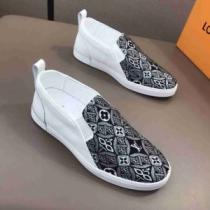 ルイ ヴィトンブランドコピー ローヒール リゾートスタイル 2026春夏 お洒落に魅せる ルイ ヴィトン LOUIS VUITTON ハイカット
