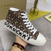 2026春夏 バーバリー BURBERRY 2色可選 メンズ　レースアップ　ハイカットスニーカー　履き心地のいい 人気販売中 バーバリースーパーコピー