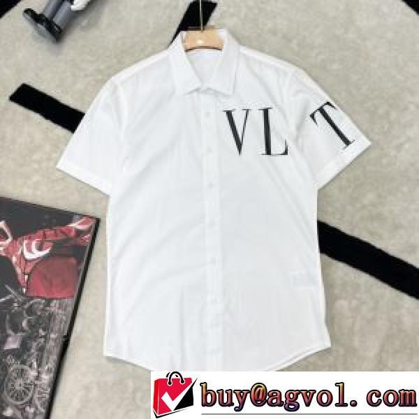 お洒落に魅せる 2026春夏 ヴァレンティノ VALENTINO 半袖シャツ ヴァレンティノコピー コーデ 知的なムードを演出