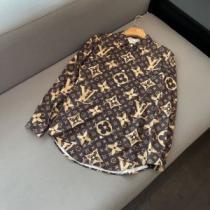 追跡付/関税無 ルイ ヴィトン LOUIS VUITTON 長袖シャツ LOUIS VUITTONブランド 偽物 通販 2026春夏 上品な輝きを放つ形