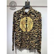 2026春夏  着心地がいいです 数に限りがある ヴェルサーチVERSACE 長袖シャツ 2色可選 ヴェルサーチブランド 偽物 通販 生地は軽くて 柔らかくて柔らかいです 吸湿性が強くて
