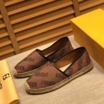 人気商品登場 柔軟 2026春夏 フェンディ FENDI 2色可選 エスバドリーユ フェンディスーパーコピー