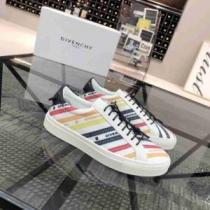フラットシューズ 2026春夏 カジュアルシュッズ ジバンシー GIVENCHY 2色可選 個性的  チロリアンテープ 脱ぎ履きしやすい/着脱しやすい ジバンシィブランド 偽物 通販