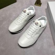 ランニングシューズ 履き心地のいい モンクレールコピー ブランド 2色可選 2026春夏 モンクレール MONCLER 極上シューズ 争奪戦必至