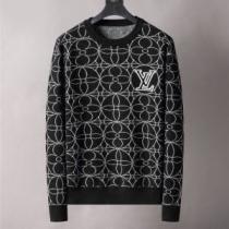 高級感ある LOUIS VUITTONブランドスーパーコピー 2025秋冬 ルイ ヴィトン LOUIS VUITTON オシャレロゴパーカー おしゃれさ抜群パーカ