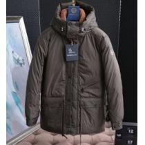 ダウンプレミアムダウンジャケット 2026秋冬 2色可選 肌寒い季節に欠かせない モンクレール MONCLER モンクレールブランドコピー 海外セレブ愛用
