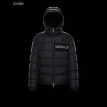 2026秋冬 モンクレール MONCLER 何にでも合わせ易く格好良く決まる モンクレールブランド コピー フードづき 防風性にも優れた 落ち着いた感覚