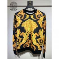 ロゴパーカー 売れ筋のいい 幅広いジャンル 2026秋冬 総柄 プルオーバーパーカー ヴェルサーチVERSACE ヴェルサーチブランド 偽物 通販