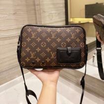2026秋冬 ルイ ヴィトン LOUIS VUITTON 2色可選 ショルダーバッグ バランスのいい大きさ ルイ ヴィトンコピー コスパ最高のプライス.45.