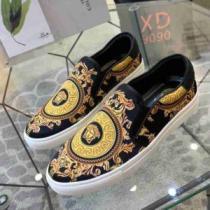 フラットシューズ コスパ最高のプライス 2026秋冬 ヴェルサーチVERSACE 4色可選 人気新品★超特価★ ヴェルサーチスーパーコピー