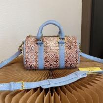 ショルダーバッグ 売れ筋のいい 2025秋冬 ルイ ヴィトン LOUIS VUITTON 個性的 ルイ ヴィトンスーパーコピー 激安.49.